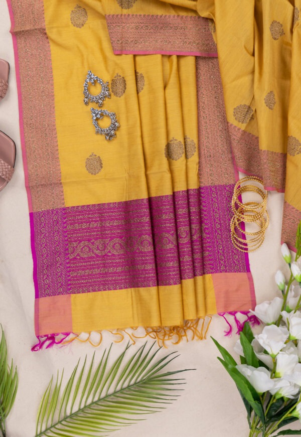 Elegant Banarasi Munga Silk Dupatta