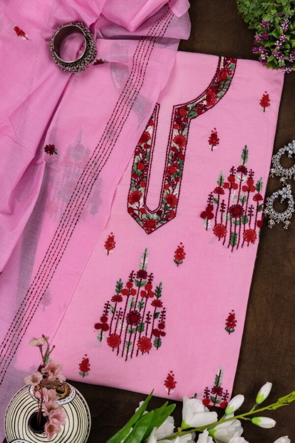 Adrika red Embroidered pink cotton Kurta Set
