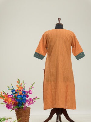 Adrika’s Handcrafted Cotton Jamdani Kurti with Embroidery