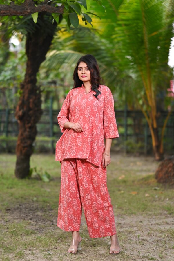 Women's two-piece Dabu cotton outfit by Adrika
