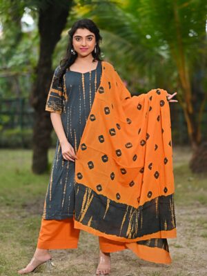 ethnic Indian kurti set in Shibori cotton fabric
