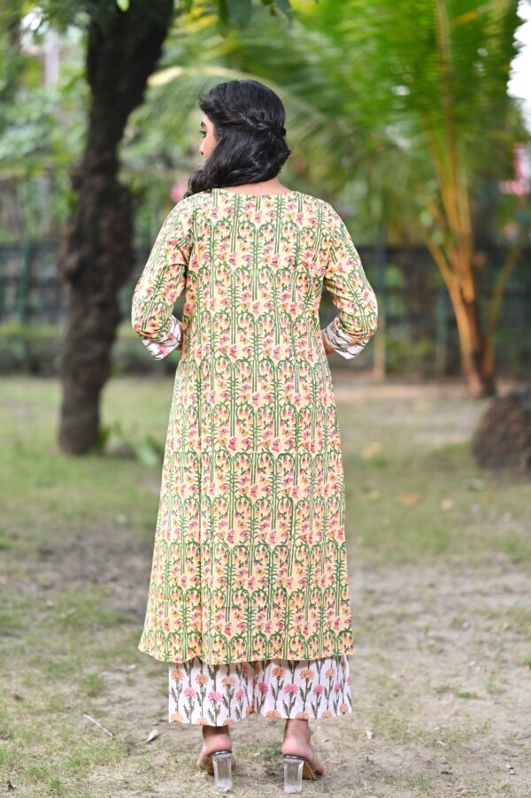 Indian ethnic wear two-piece cotton kurti set with hand block prints