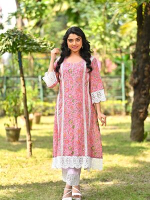 Handcrafted pure cotton kurti set featuring traditional block art