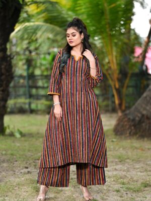 Handcrafted cotton kurti and pants set with traditional block prints
