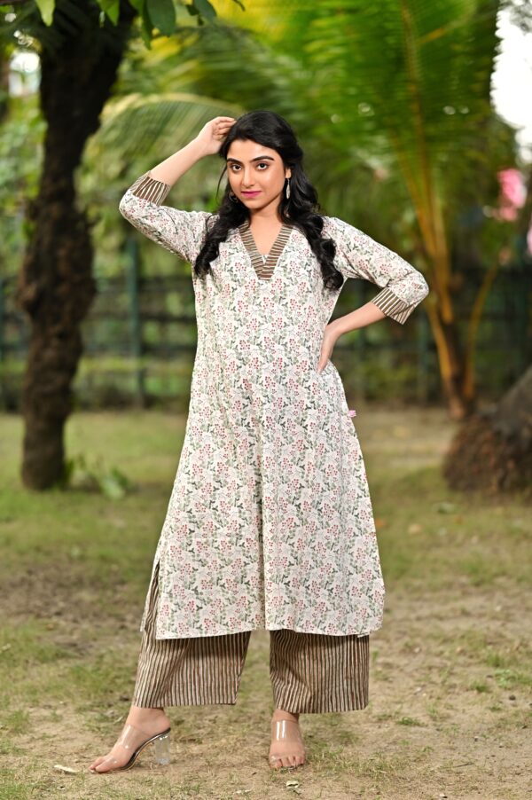 Handcrafted block print cotton kurti and pants set